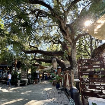 Casa Vigil Miami - Mediterranean Near Me - Miami, Florida Casa Vigil Miami - Mediterranean Near Me - Miami, Florida
