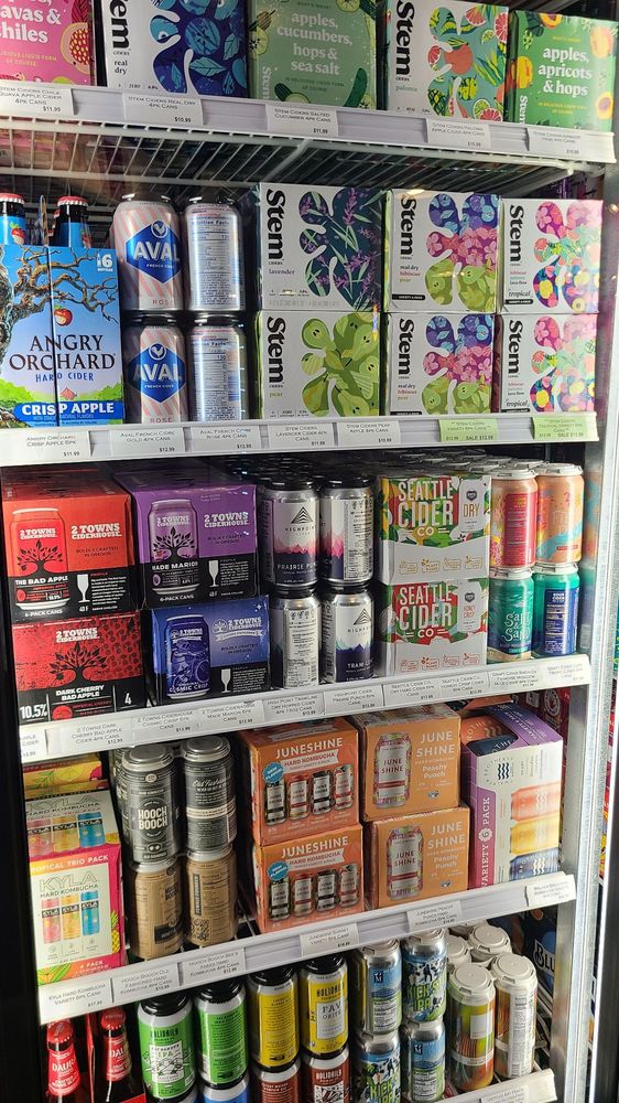 Social spots from Mile High Wine & Spirits