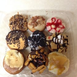 Somas maple bacon glaze strawberry shortcake pumpkin glaze cookies & cream smores pumpkin custard chocolate pretzel & apple pie