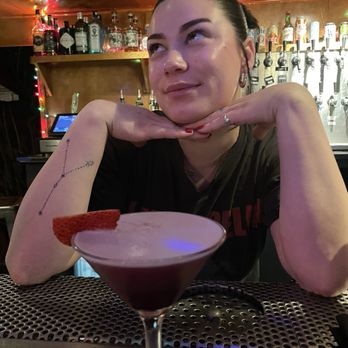 Resident - Beautiful Becks made me this beautiful drink - Cocktail Bars Near Me - Los Angeles, California