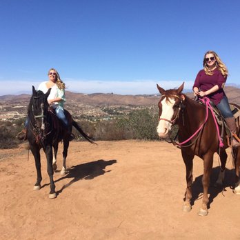 Vin Hesten Trail Rides - Horseback Riding Near Me - Temecula, California Vin Hesten Trail Rides - Horseback Riding Near Me - Temecula, California