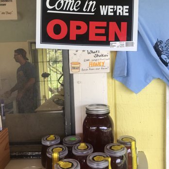 What's Shakin' - Local  honey - Breakfast & Brunch Near Me - Pepeekeo, Hawaii