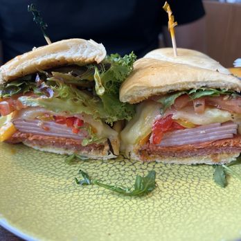 Cafe Julia - wise guy - Breakfast & Brunch Near Me - South Haven, Michigan