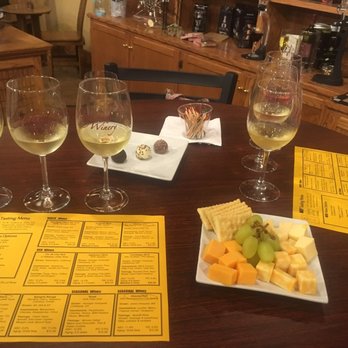 Barrel and Heritage - Wine tasting, cheese plate, and truffles - Wineries Near Me - Naperville, Illinois