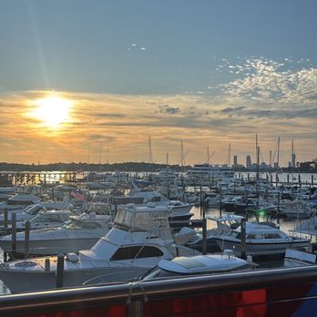 Sunset Pier - Cocktail Bars Near Me - Quincy, Massachusetts