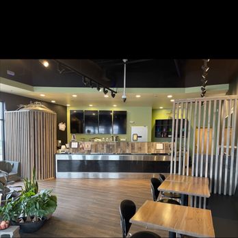 Tea Time - a view of a coffee shop - Bubble Tea Near Me - Wadsworth, Ohio
