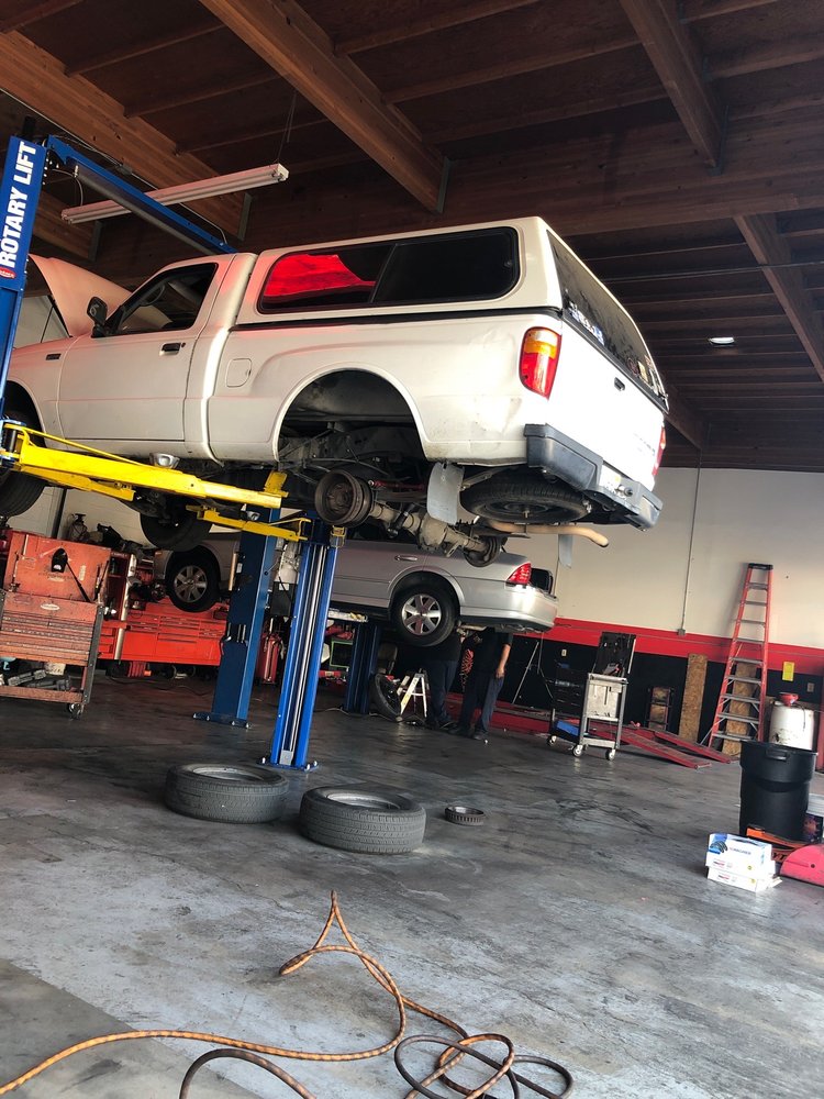 BRAKE MASTERS Updated August 2024 13 Photos & 81 Reviews 1200 W