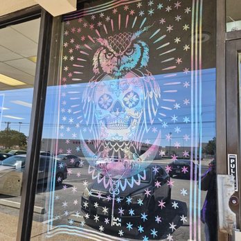 Magic Moon Gemstones - Front window 1 - Gemstones & Minerals Near Me - Windcrest, Texas Magic Moon Gemstones - Front window 1 - Gemstones & Minerals Near Me - Windcrest, Texas