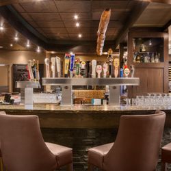 Knotted Thistle Pub - Bar