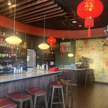Songbird - Bar - Cocktail Bars Near Me - Fairfax, Virginia