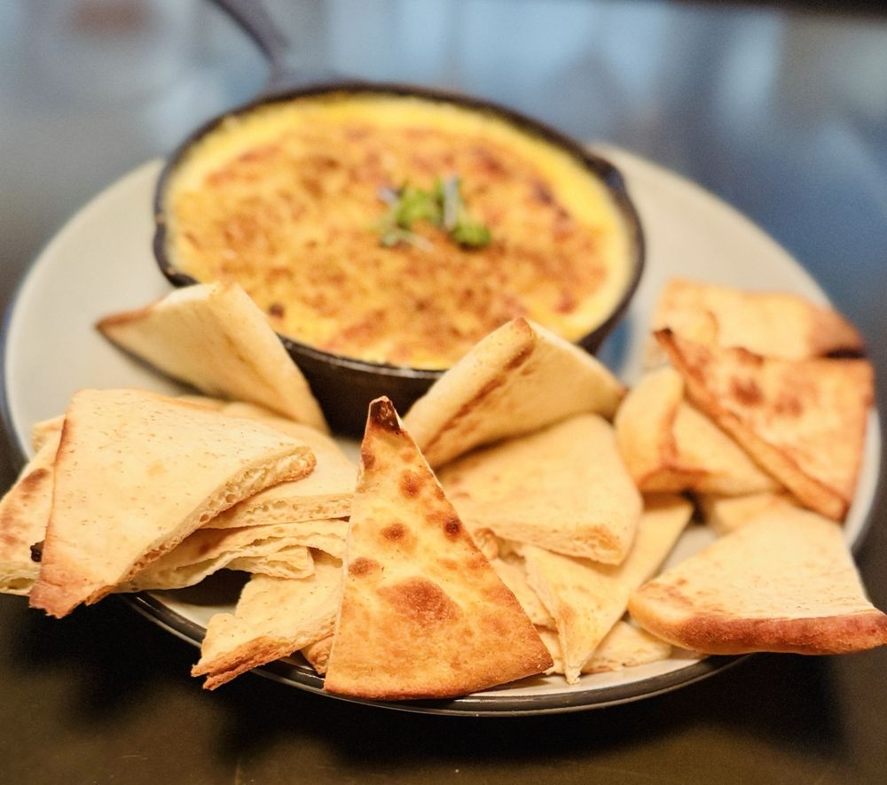 204 North Kitchen & Cocktails