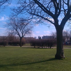 Weavers Fields - Sunny day