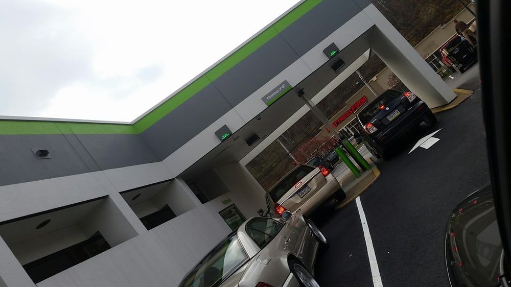 HUNTINGTON BANK Updated July 2024 327 Cochran Rd, Mount Lebanon