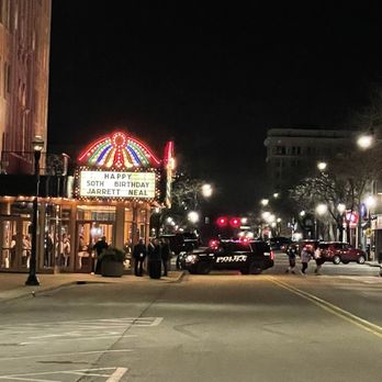 Genesee Theatre - Security after the performance - Performing Arts Near Me - Waukegan, Illinois