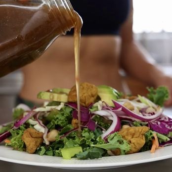 LLVG - Protein salad - Yoga Near Me