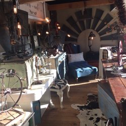 Broadway Antiques and Market