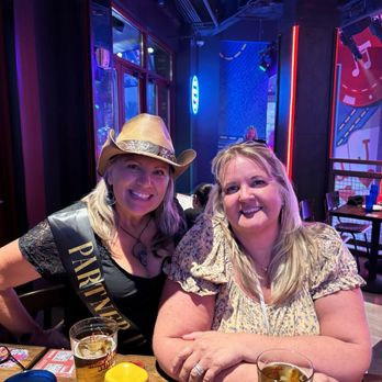 Ole Red - Mama Francine and auntie Jean - Southern Near Me - Las Vegas, Nevada Ole Red - Mama Francine and auntie Jean - Southern Near Me - Las Vegas, Nevada