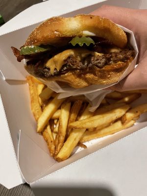 Killer Burger Russell by null