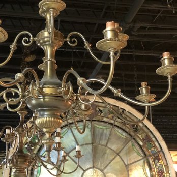 Caravati's - Antiques Near Me - Ashland, Virginia Caravati's - Antiques Near Me - Ashland, Virginia