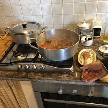 Arianna & Friends - Food Tours Near Me - Terricciola, PI