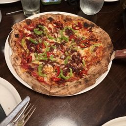 Pizza Picante Italiano - made vegetarian! sub meat for caramelized onions and bell peppers Pizza Picante Italiano - made vegetarian! sub meat for caramelized onions and bell peppers