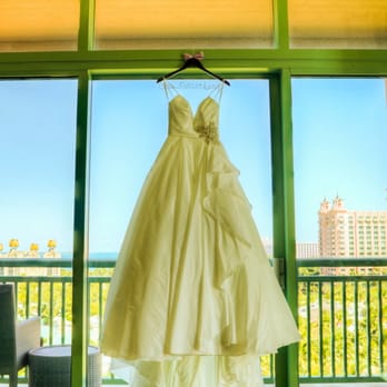 Humberto Vidal Photo - Wedding Photography by Humberto Vidal Photo - Photographers Near Me - Plantation, Florida Humberto Vidal Photo - Wedding Photography by Humberto Vidal Photo - Photographers Near Me - Plantation, Florida
