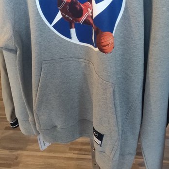 Prized Kicks - Shoe Stores Near Me - Plano, Texas