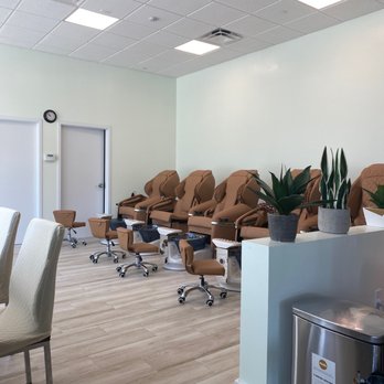 Channelside Nail Salon - Newly remodeled side with new pedicure chairs - Nail Salons Near Me - Tampa, Florida Channelside Nail Salon - Newly remodeled side with new pedicure chairs - Nail Salons Near Me - Tampa, Florida