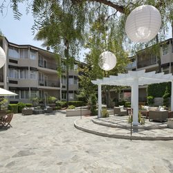 The Belamar Hotel Manhattan Beach, Tapestry Collection by Hilton