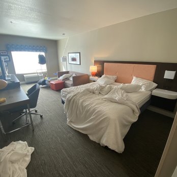 Hampton Inn Phoenix-Airport North - Room 430 - Hotels Near Me - Phoenix, Arizona Hampton Inn Phoenix-Airport North - Room 430 - Hotels Near Me - Phoenix, Arizona