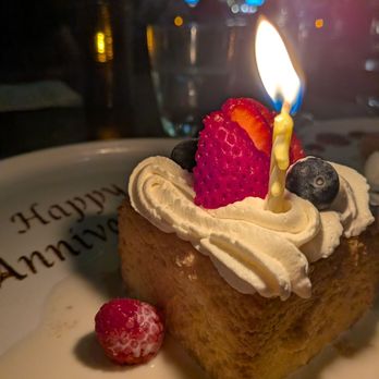 Viaje - Tres leches cake - Mexican Near Me - Long Beach, California