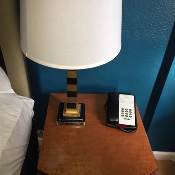 Alpine Inn & Suites - Hotels Near Me - Daly City, California