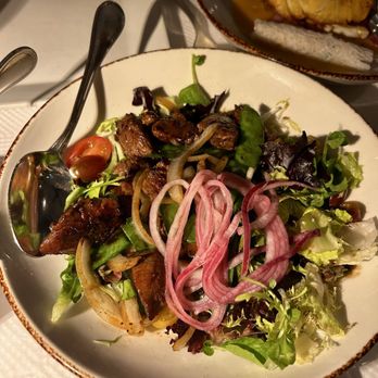 Le Colonial - Bo Luc Lac - Shaking Beef - Vietnamese Near Me - Chicago, Illinois