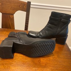 Alexandria Shoe & Leather Service