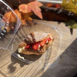 Strawberry Croissant Strawberry Croissant