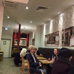 Coffee House - Blick in das Café