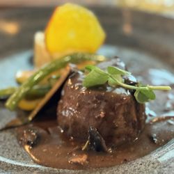 Ile de France - Filet W/ Mushroom Foie Gras Sauce/ Truffle Mash Potatoes