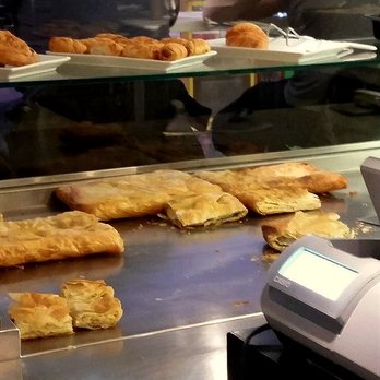 Phyllo Cafe - Main service counter - Cafes Near Me - Toronto, Ontario