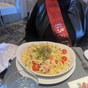 Latitudes - Jupiter Beach Resort - Shimp and lobster fettuccine - Seafood Near Me - Jupiter, Florida