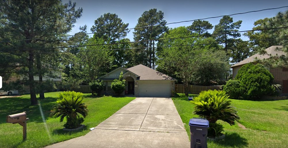 Slide of Supreme Roofing Solutions