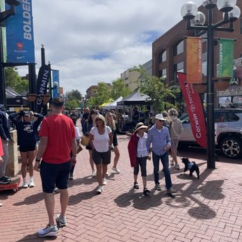 Pearl Street Mall - Bolder Boulder expo - Shopping Centers Near Me - Boulder, Colorado