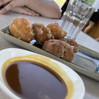 Mala Ocean Tavern - Seafood Near Me - Lahaina, Hawaii