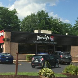 Wendy's - Wendy's of Epsom -- 1924 Dover Road / Route 202, Epsom Exterior