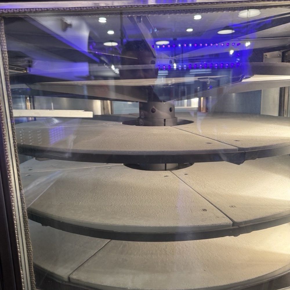 Noni’s Pizzeria and Slice Shop - They have a cool rotating oven with viewing windows for the customers. - Pizza Near Me - Redding, California Noni’s Pizzeria and Slice Shop - They have a cool rotating oven with viewing windows for the customers. - Pizza Near Me - Redding, California