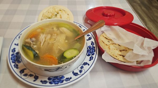 Pupusería Metapán by null