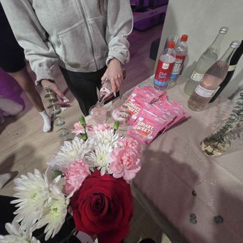 Atelier Vi - Date Night Feb Valentines themed event - Pilates Near Me - Garden Grove, California