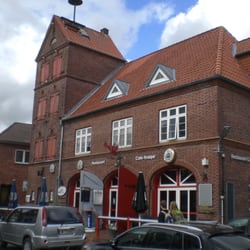 Roter Hahn Tönning - alte Feuerwache - noch gut erkennbar