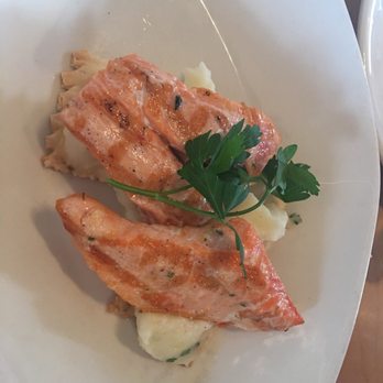 Anthony's HomePort Everett - Seafood Near Me - Everett, Washington