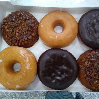 Wawa - Cinnamon Bun Cake, original Glazed & Bavarian Cream (2 of each) - Gas Stations Near Me - Orange Park, Florida Wawa - Cinnamon Bun Cake, original Glazed & Bavarian Cream (2 of each) - Gas Stations Near Me - Orange Park, Florida