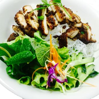 SEN Adelaide Restaurant - Chicken Noodle Salad - Vietnamese Near Me - Adelaide, SA